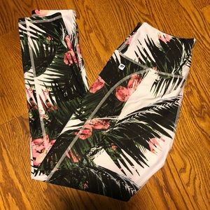 Fabletics High-waisted PowerHold 7/8 legging